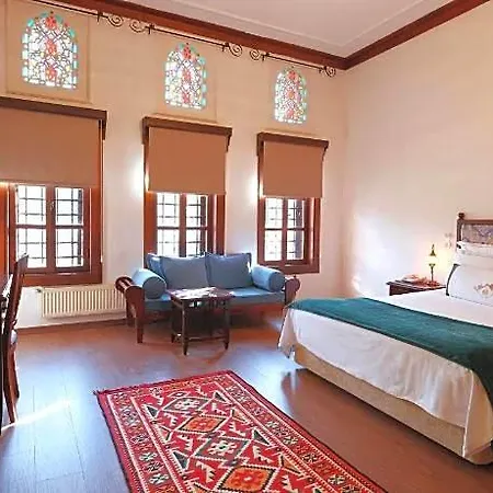 Otantik Club & Hotel 4*