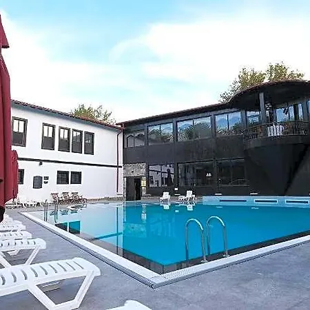 Hotel Otantik Club & 4*