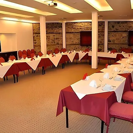 Otantik Club & Hotel 4*